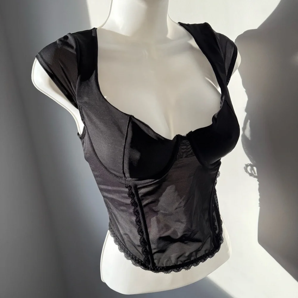Garage corset top with open back - Picture 2 of 4